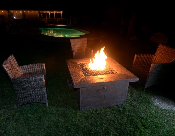 S40 fire table from project in Alta Loma|photo of S40 fire table in backyard environment of Alta Loma project